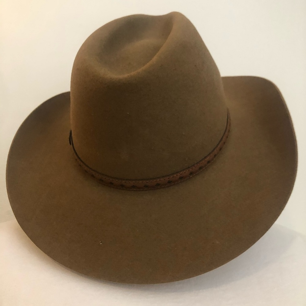 Nice Man’s Hat - Picture 6 of 7